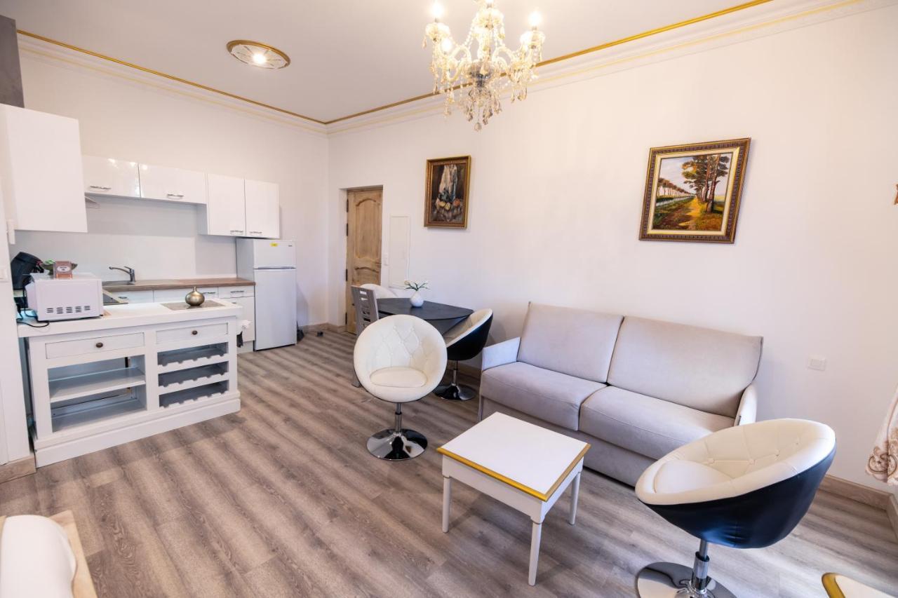 Studio Du Maire Maison De L'Eglise Du Couvent Narbonne Dış mekan fotoğraf